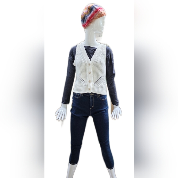 Gentle Fawn Cream,knit, Button Up, Sweater Vest. Small - Picture 13 of 15